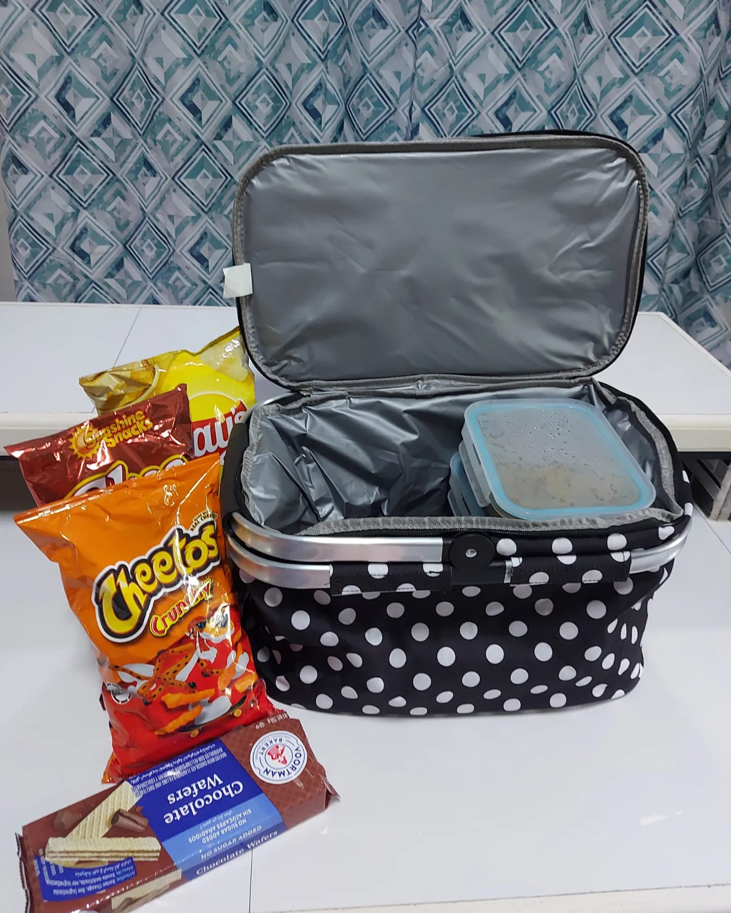 Sannea 25L Foil Insulated Picnic Basket Cooler Bag Sannea 25L Foil Insulated Picnic Basket Cooler Bag